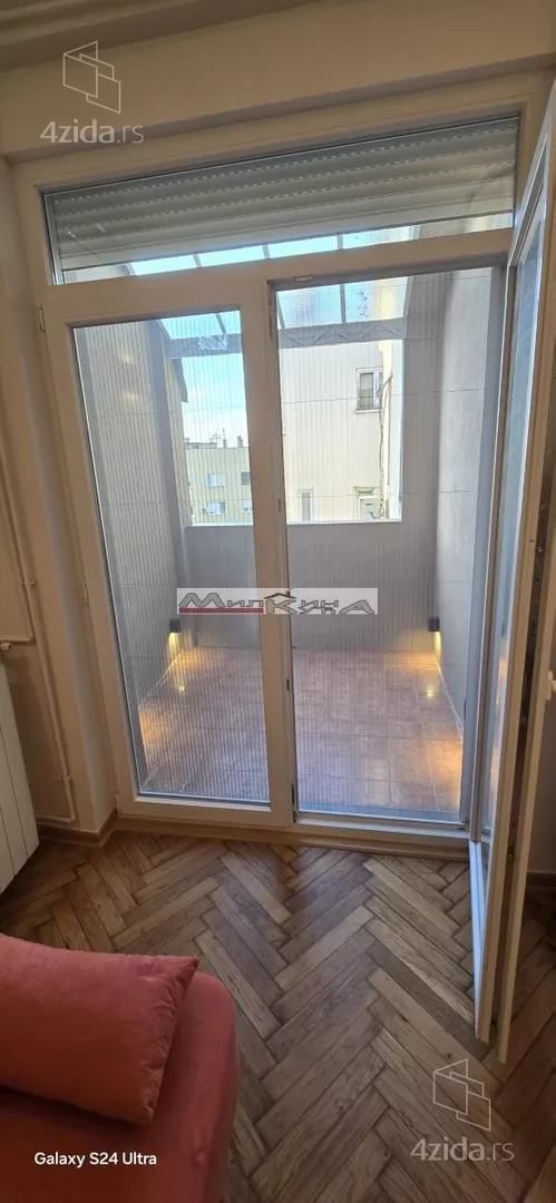 Garsonjera | 4zida
