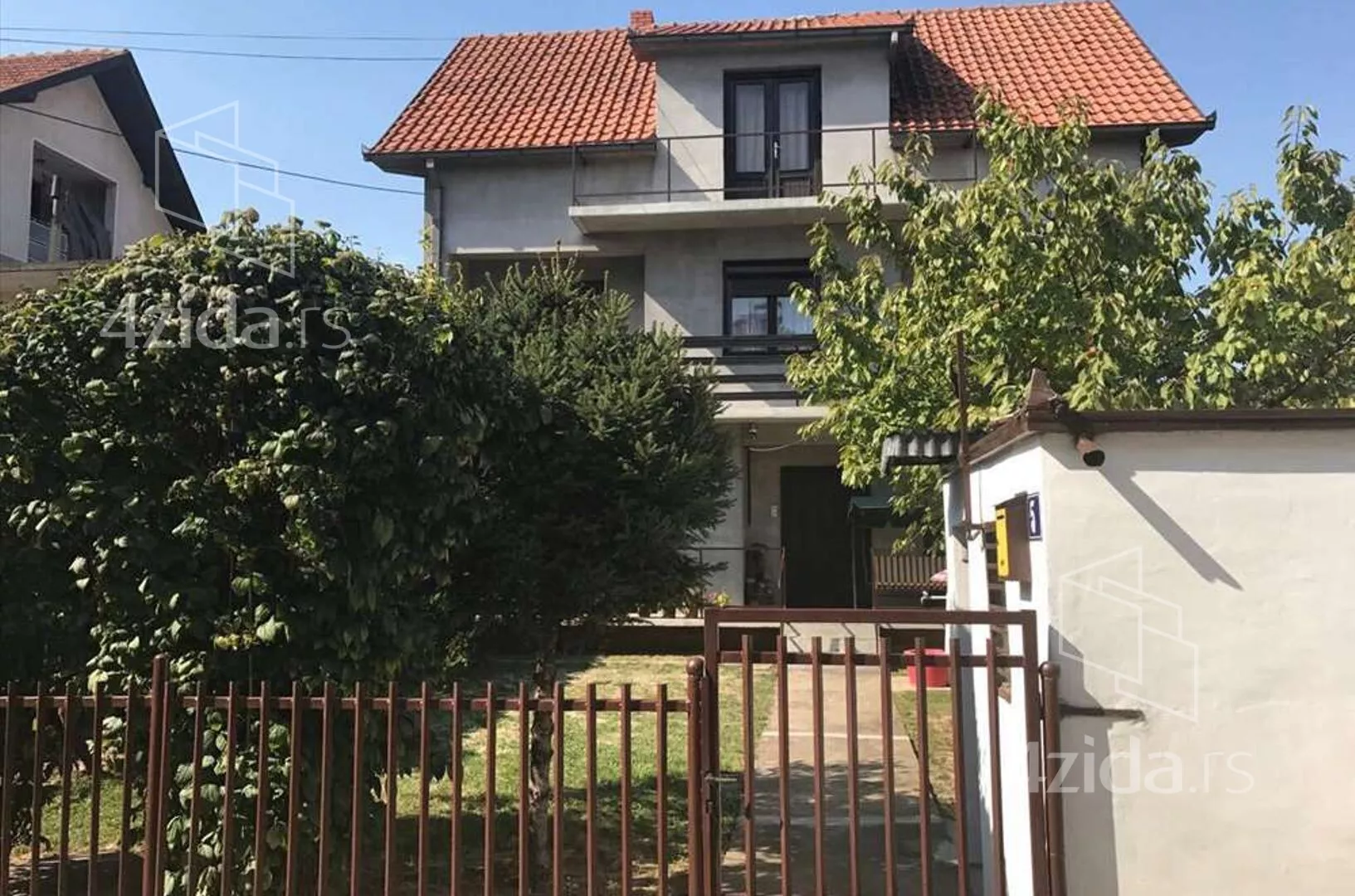 3-etažna kuća | 4zida