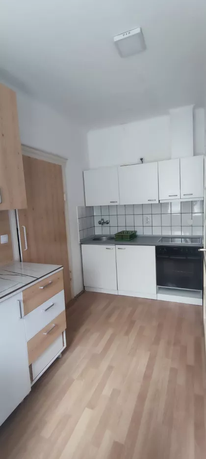 Uroša Predića 51 | 4zida.rs