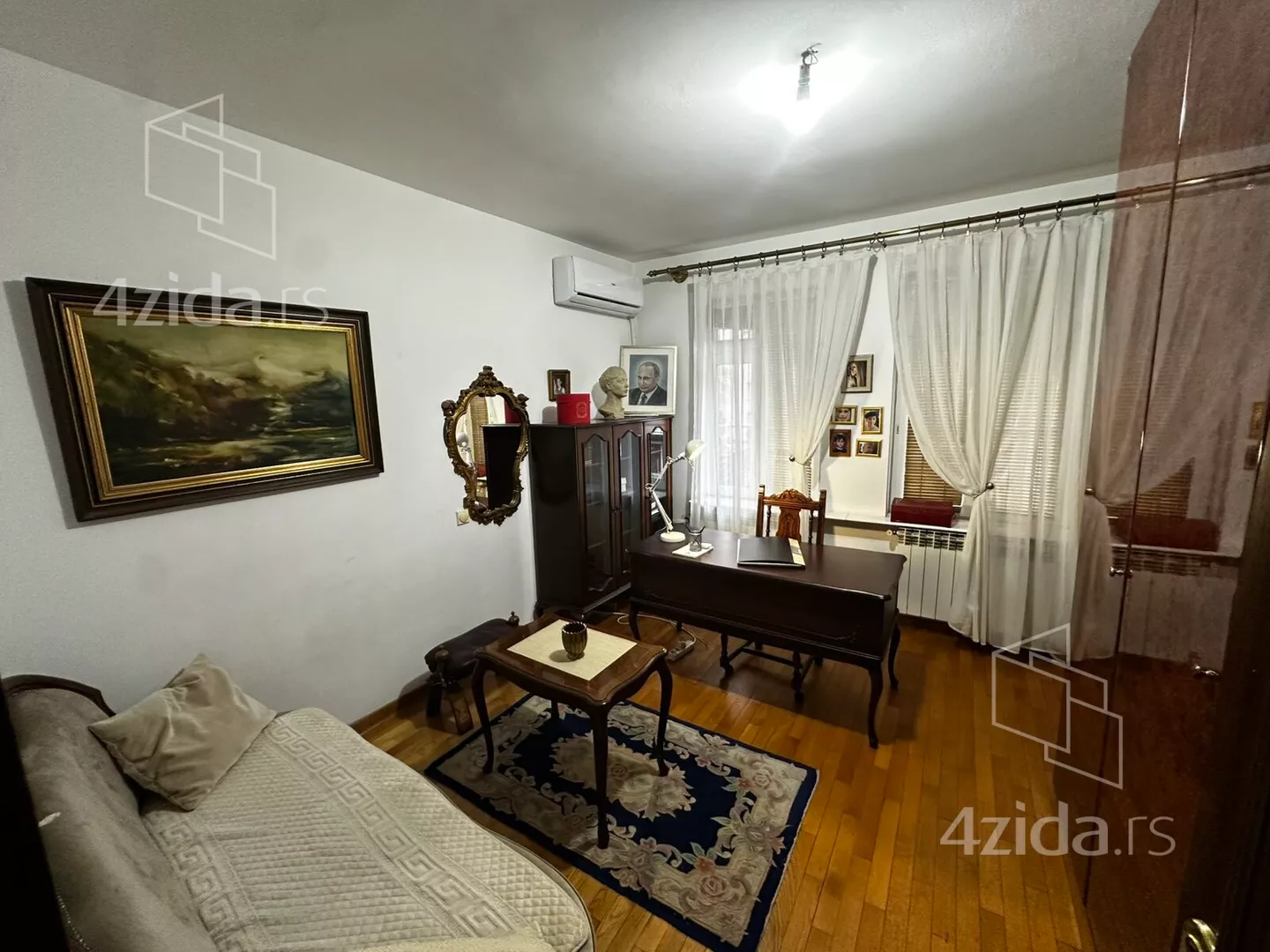 Petosoban stan | 4zida