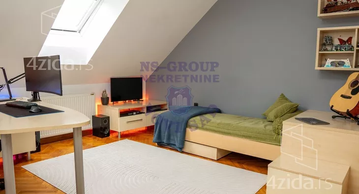 Petosoban stan | 4zida