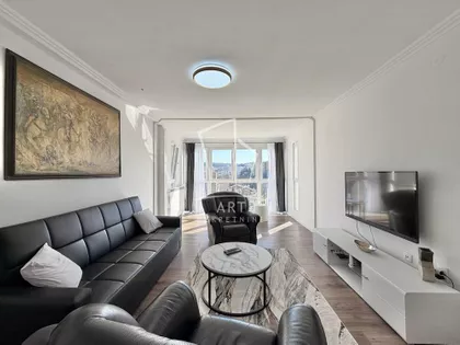 Petrarkina | 4zida.rs