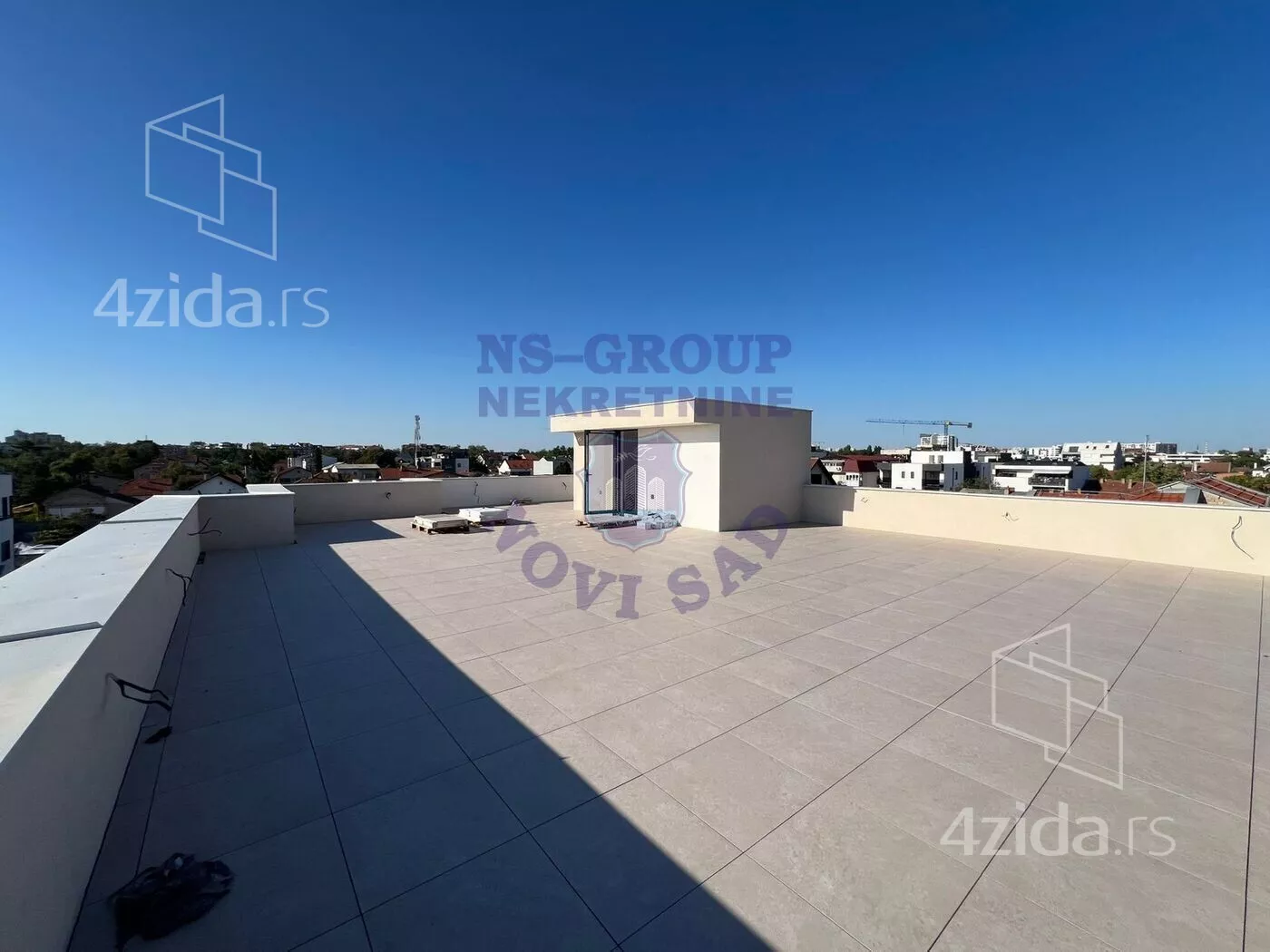 Petosoban stan | 4zida