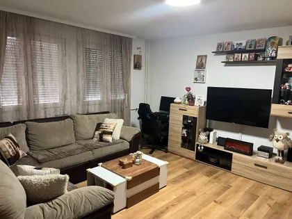 Mihaila Milovanovića 51 | 4zida.rs