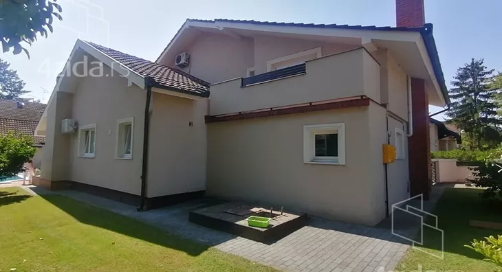 Kuća | 4zida