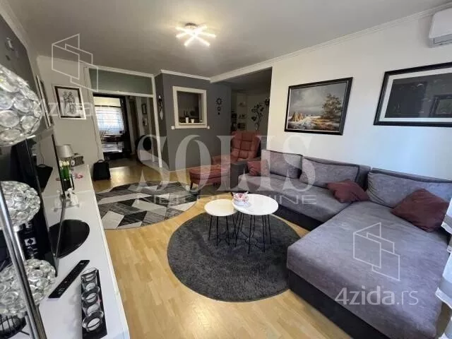 Troiposoban stan | 4zida