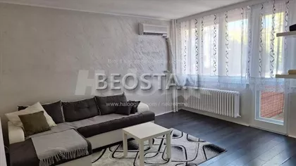 Dzona Kenedija | 4zida.rs