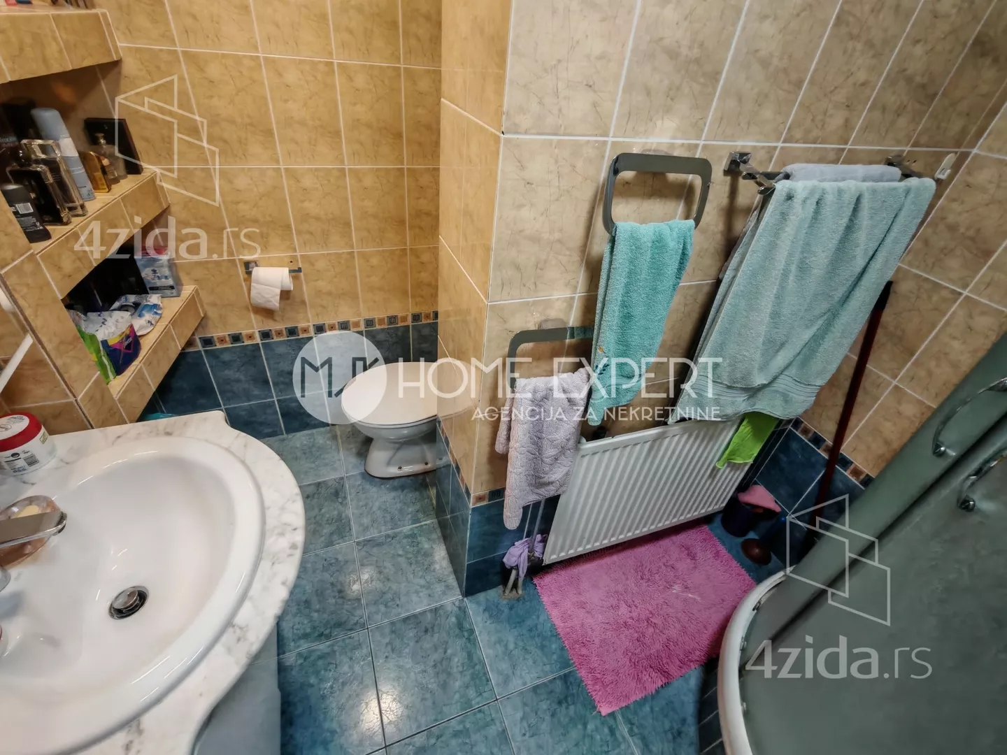 Petosoban stan | 4zida