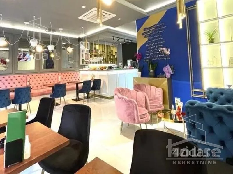 Lokal | 4zida