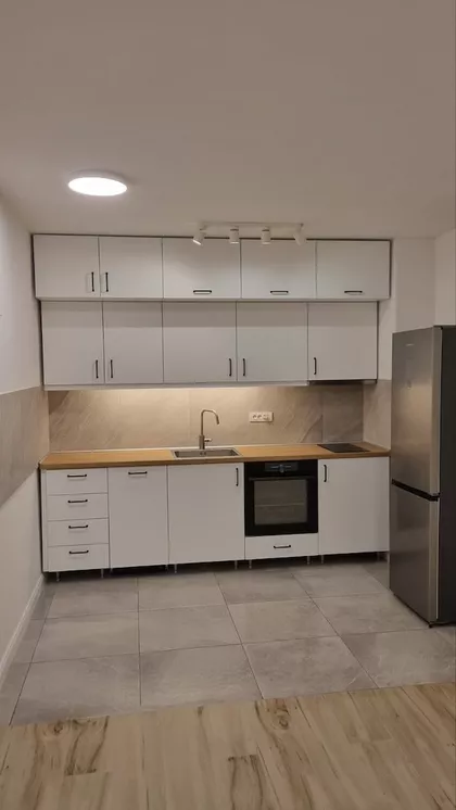 Novi Banovci | 4zida.rs