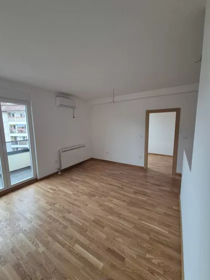 Dragačevska | 4zida.rs