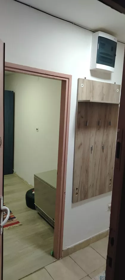 Koste Manojlovića 35 | 4zida.rs