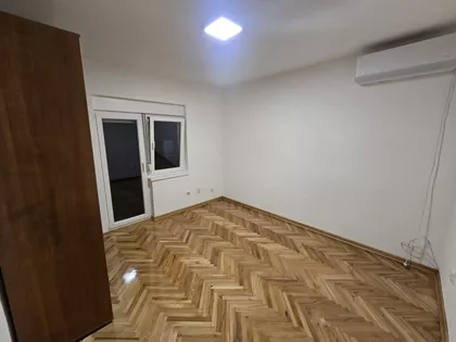 Mladenovačka | 4zida.rs