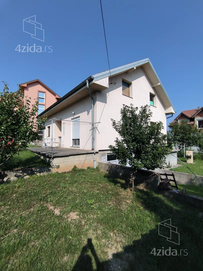 2-etažna kuća | 4zida