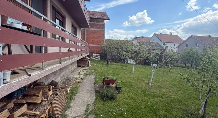 3-etažna kuća | 4zida