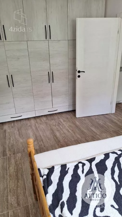 Fotografija stana 9 od 15