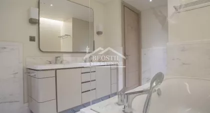 Nikolaja Kravcova | 4zida.rs