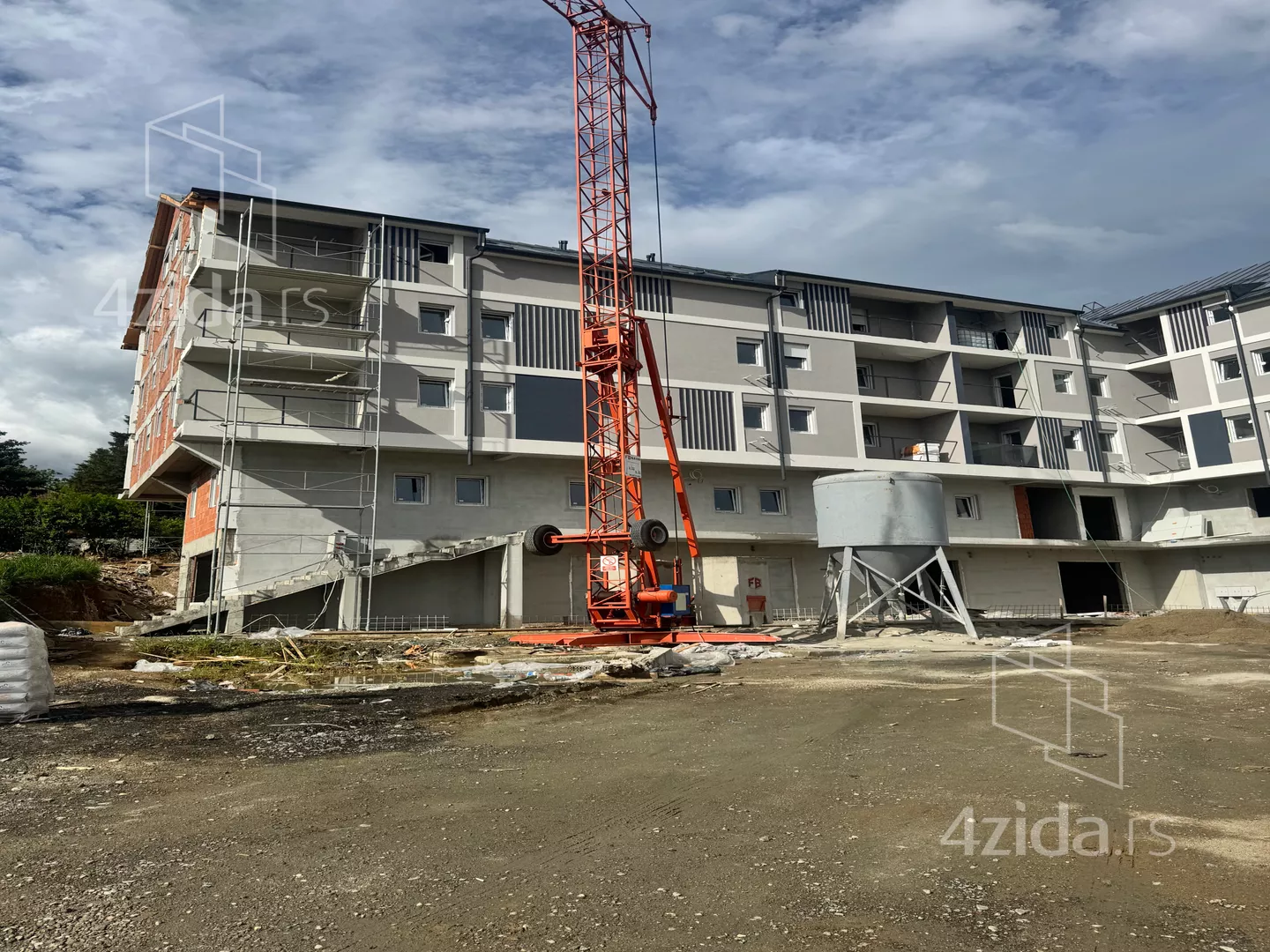 Poslovni prostor | 4zida