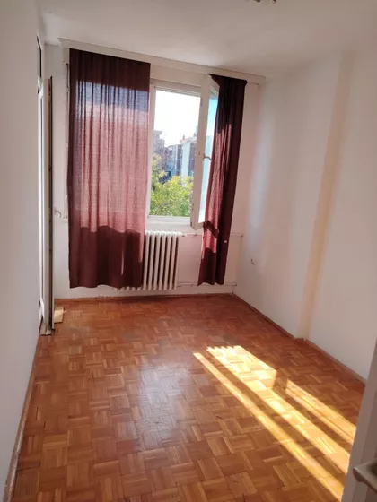 Vladimira Rolovića | 4zida.rs