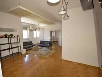 Vukov Spomenik, Zvezdara opština, Beograd | 4zida.rs