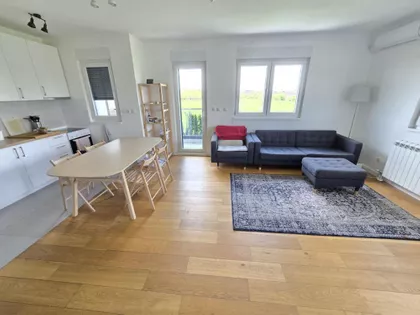 Marije Bursać | 4zida.rs