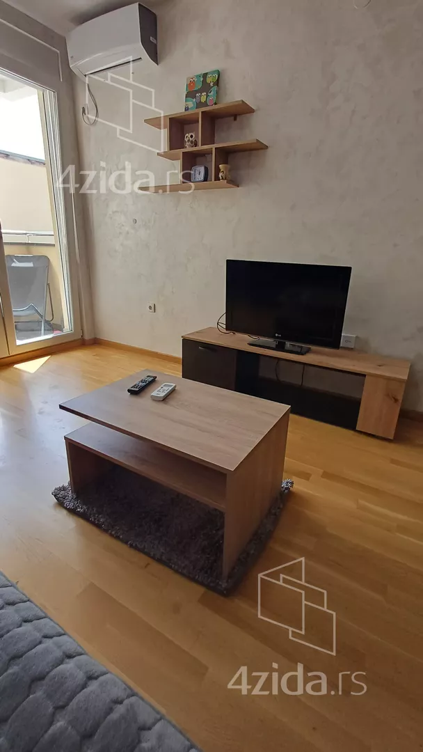 Garsonjera | 4zida