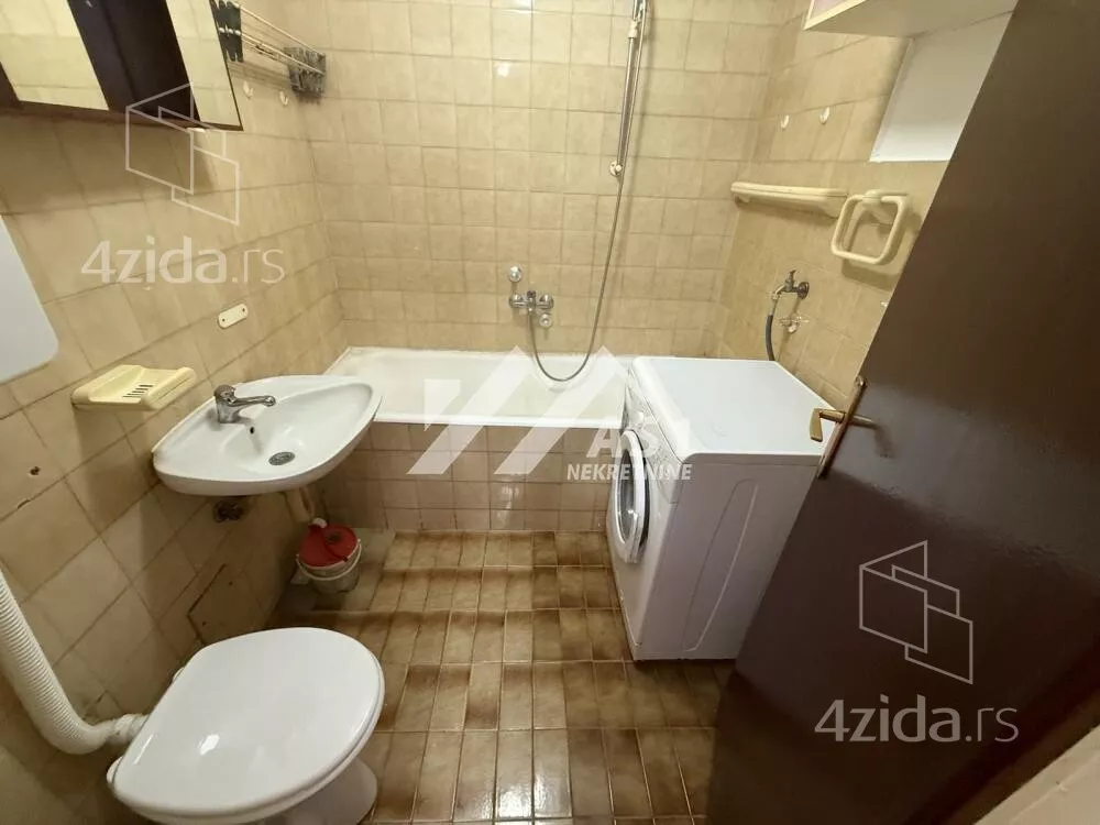 Garsonjera | 4zida