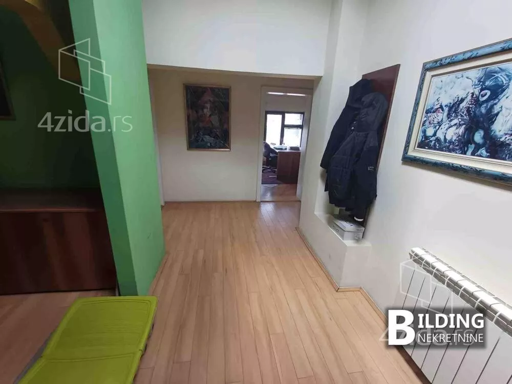 Poslovni prostor | 4zida