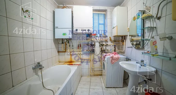 4-etažna kuća | 4zida