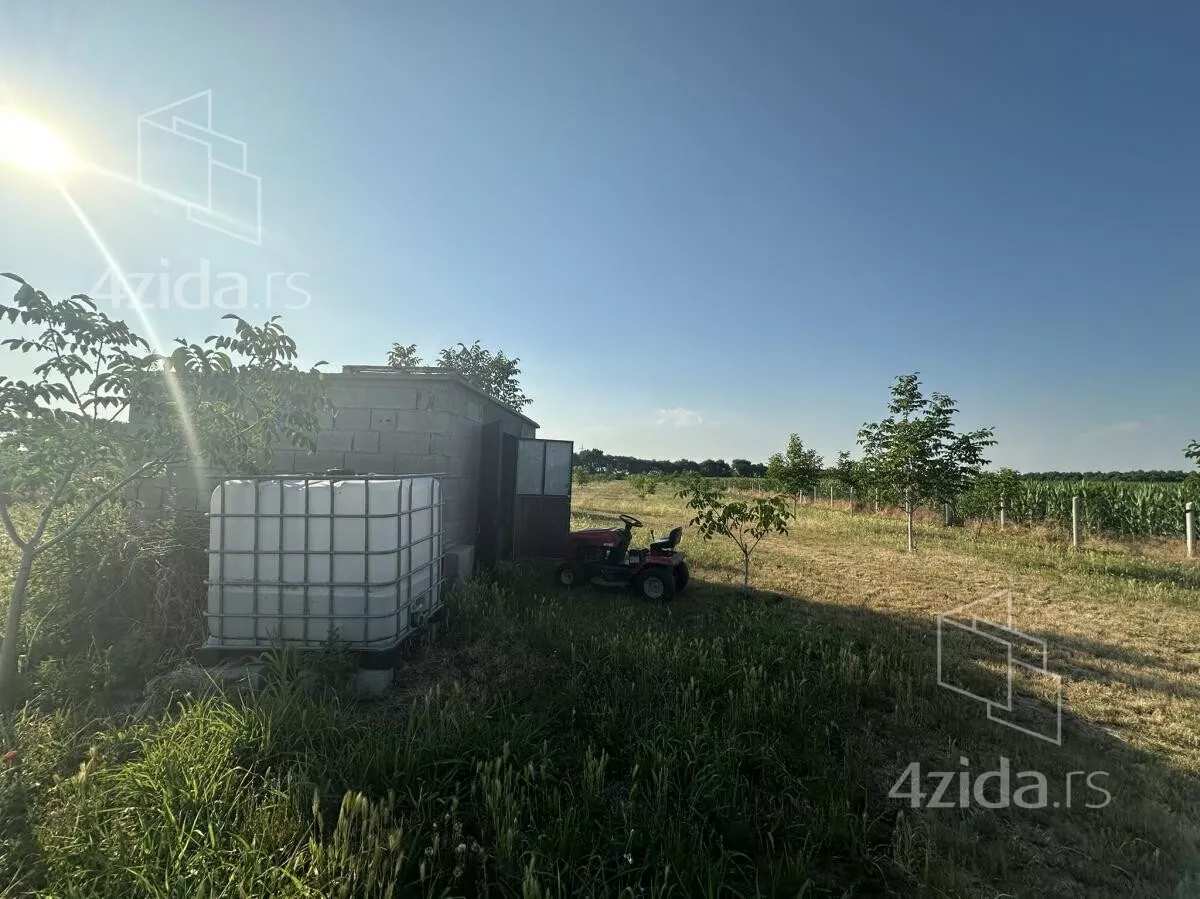 Plac | 4zida