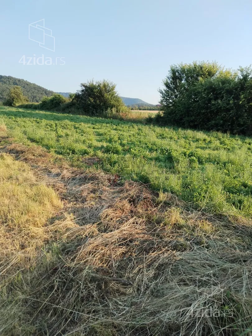 Građevinsko zemljište | 4zida