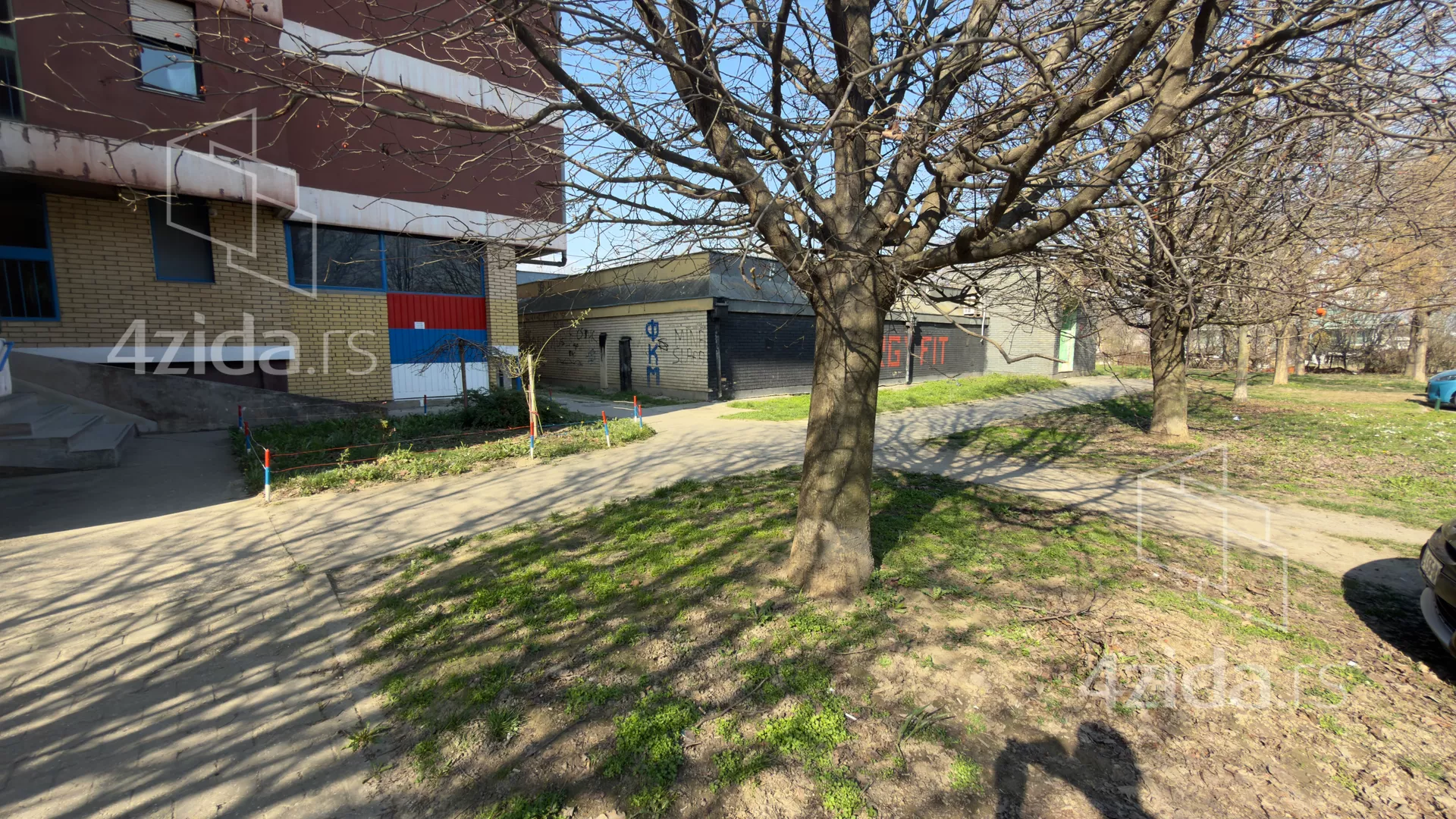 Petosoban stan | 4zida