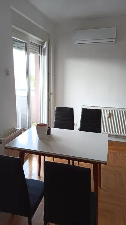 Bele Gabrića 12 | 4zida.rs