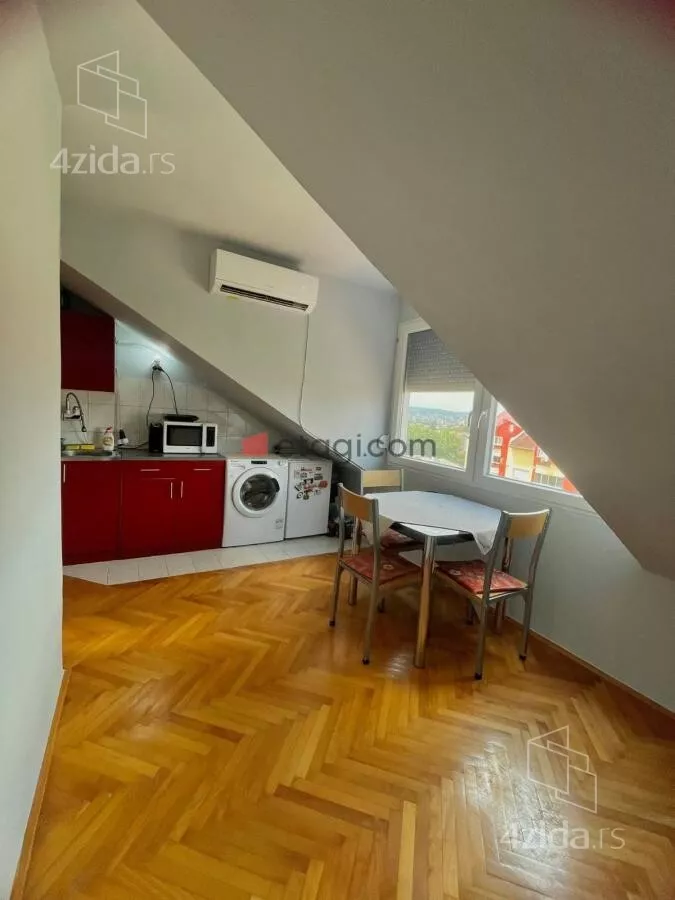 Garsonjera | 4zida