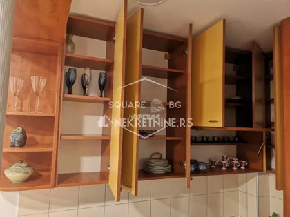 Đuke Dinić | 4zida.rs