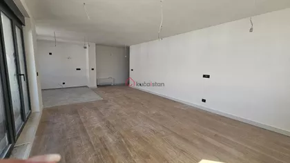 Banovo Brdo | 4zida.rs