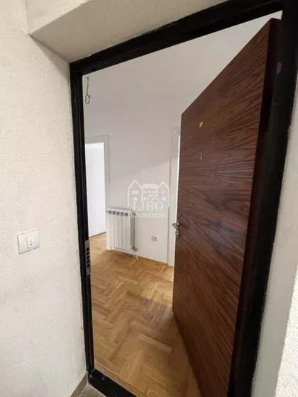 Prvomajska | 4zida.rs
