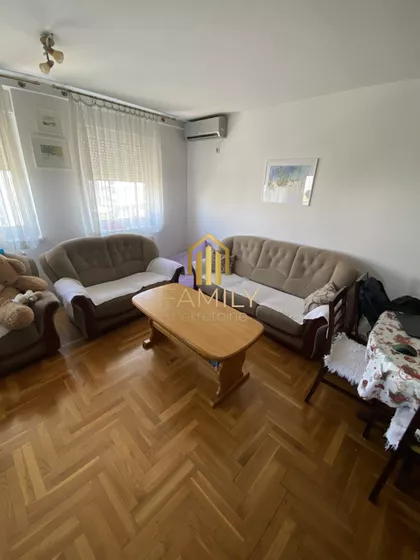 Bulevar Patrijarha Pavla (Somborski Bulevar) | 4zida.rs