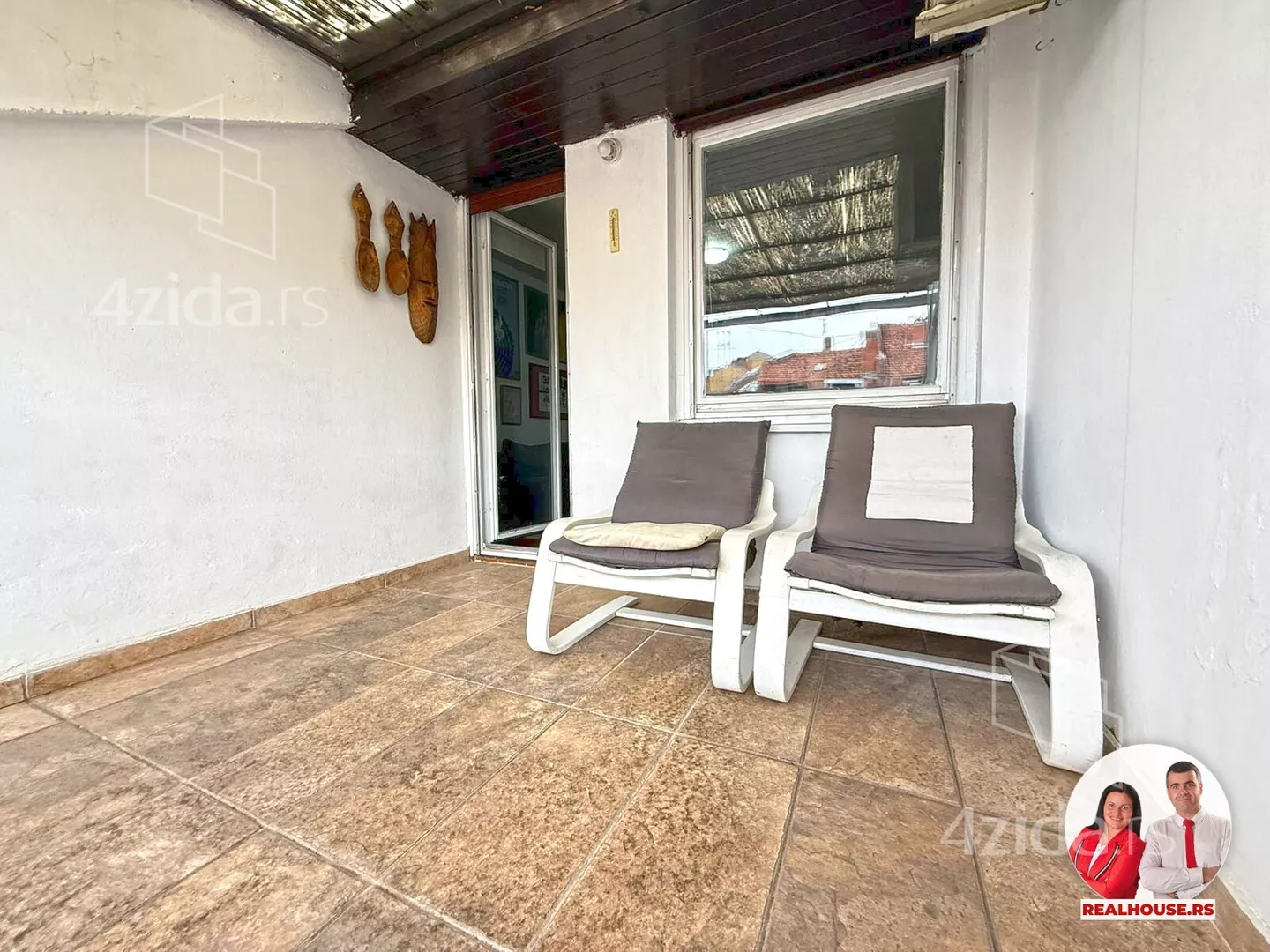 Jednoiposoban stan | 4zida