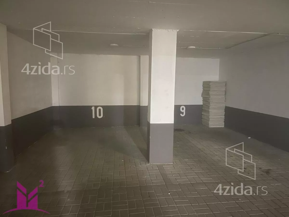 Garaža/Parking | 4zida