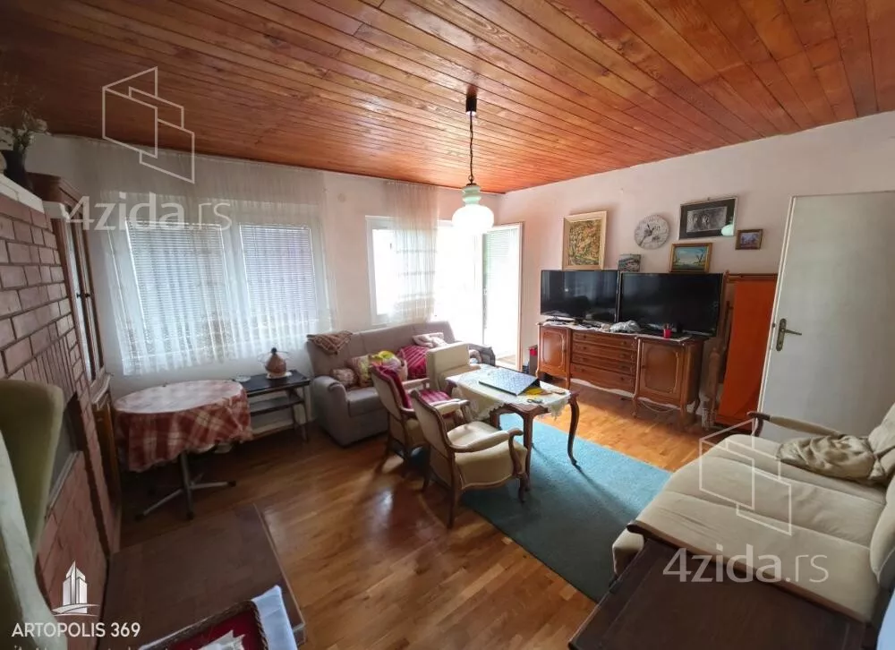 Kuća | 4zida