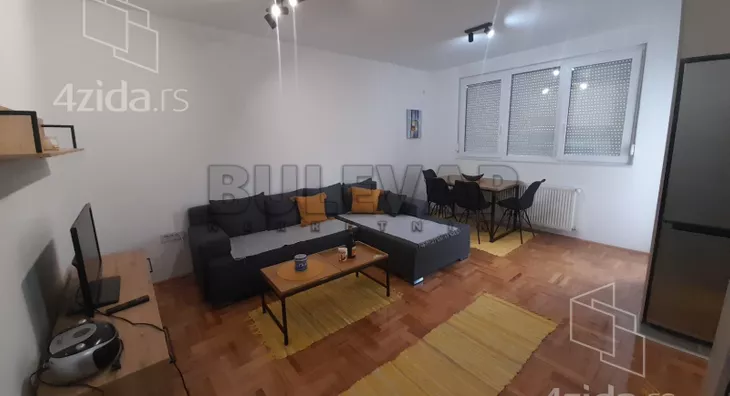 Jednoiposoban stan za izdavanje, Vožda Karađorđa, 450€, 45m² - stampaj