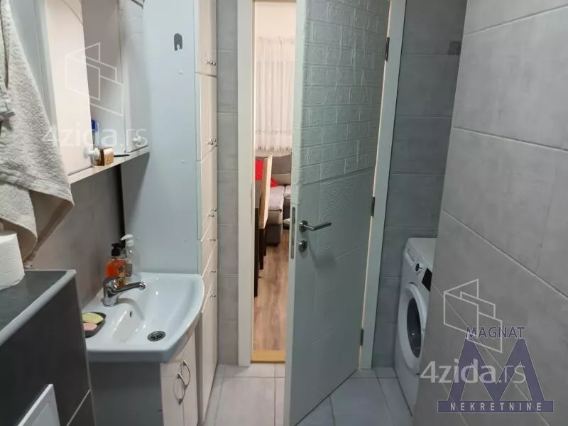 Garsonjera | 4zida
