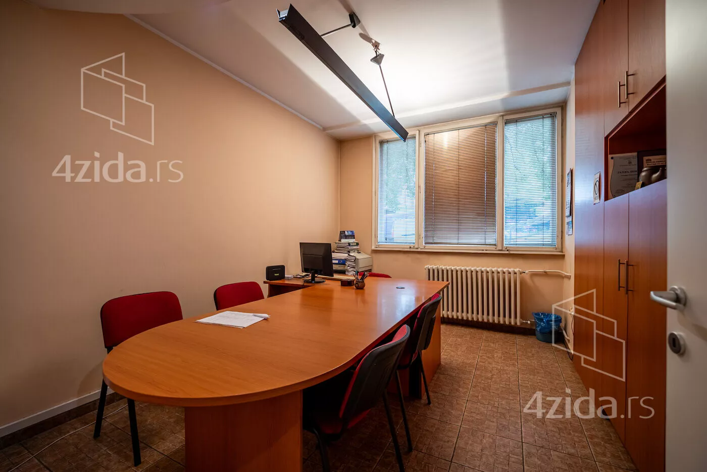 Kancelarija | 4zida