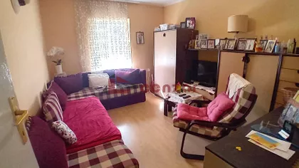 Mali Bajmok | 4zida.rs