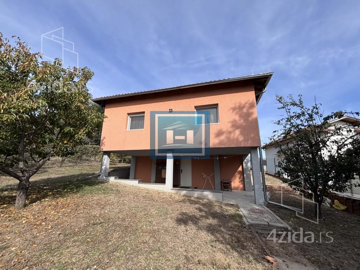Kuća | 4zida