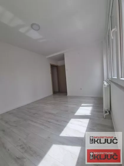 Novo Naselje | 4zida.rs