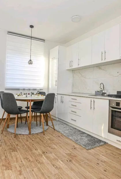 Nemanjina | 4zida.rs