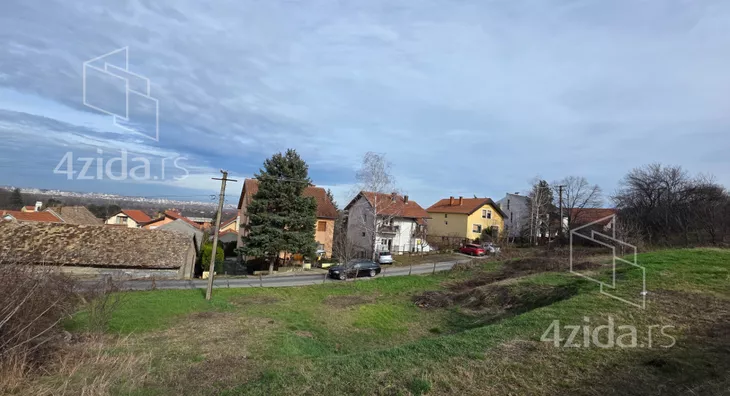 Građevinsko zemljište | 4zida