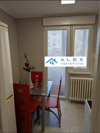 Katarine Ivanović | 4zida.rs